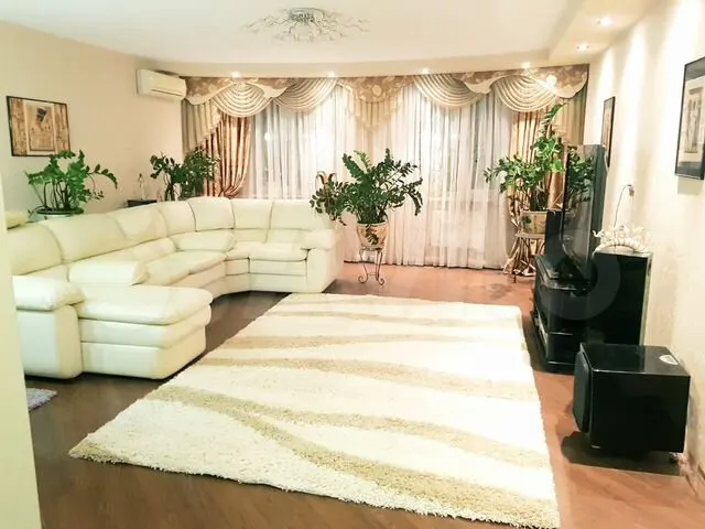 Продается 3-комн. квартира, 120 м² — фото 2