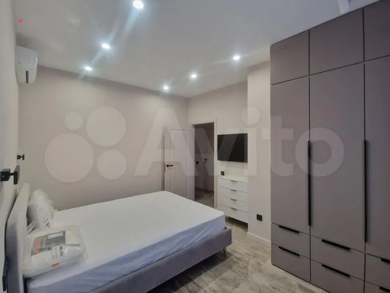 Продается 2-комн. квартира, 53 м²