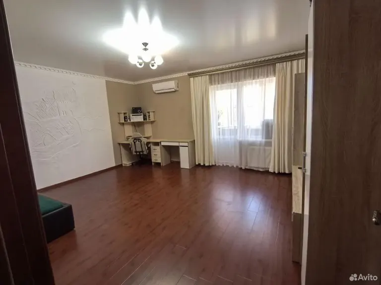 2-комн., 70 м², 3/3 этаж, муниципальное образование  пос. Пригородный, Донбасская ул., 61 — фото 4