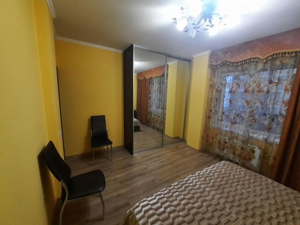2-комн., 60 м², 9/10 этаж, Центральный внутригородской округ, мкр-н Центральный, Карасунская наб., 99 — фото 4