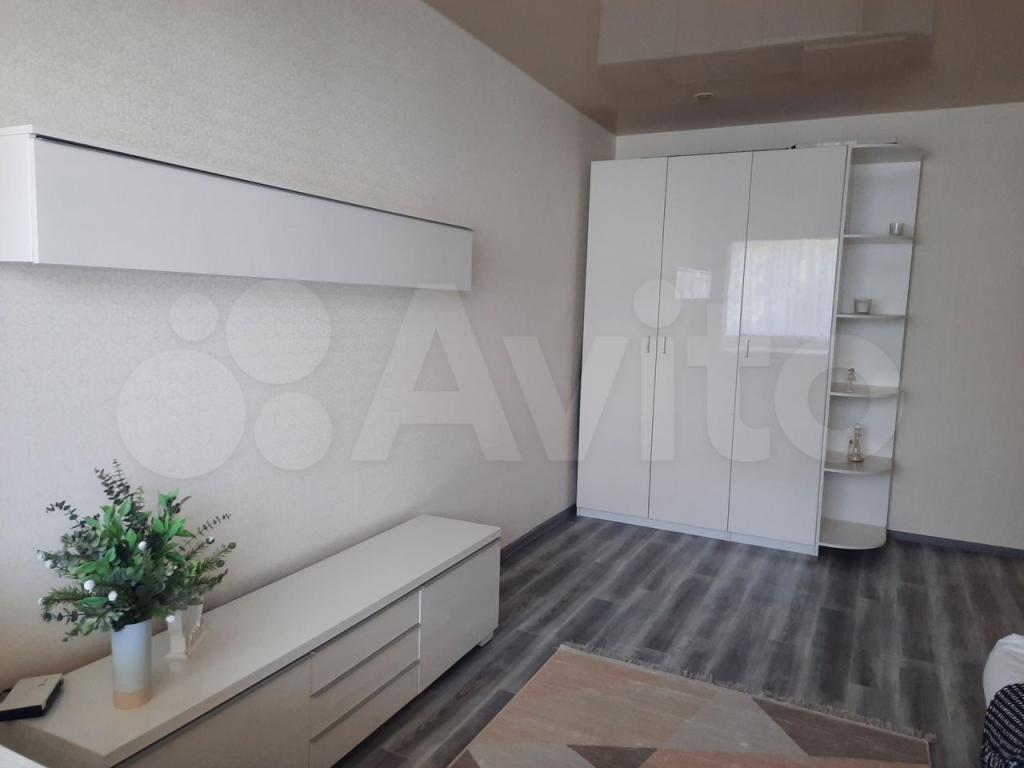1-комн., 42 м², 5/5 этаж, г Краснодар, ул им. Гудимы, д 54 — фото 2