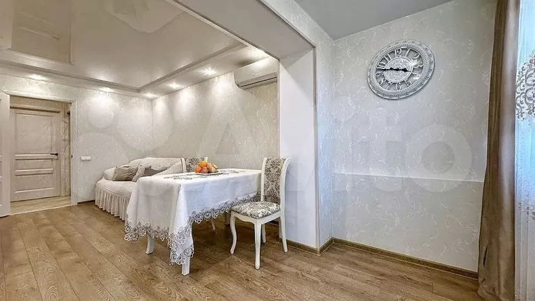 2-комн., 55 м², 2/5 этаж, ул. Гагарина, 61 — фото 2