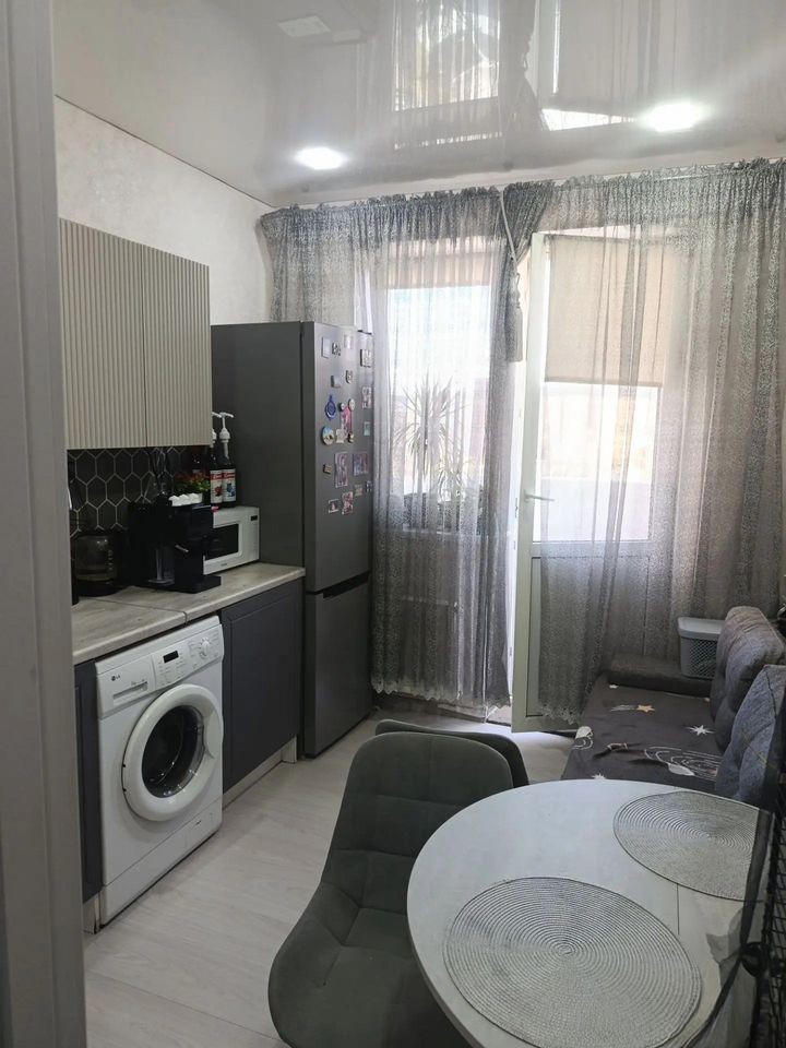 1-комн., 32 м², 3/16 этаж, г Краснодар, ул им. лётчика Позднякова, д 2