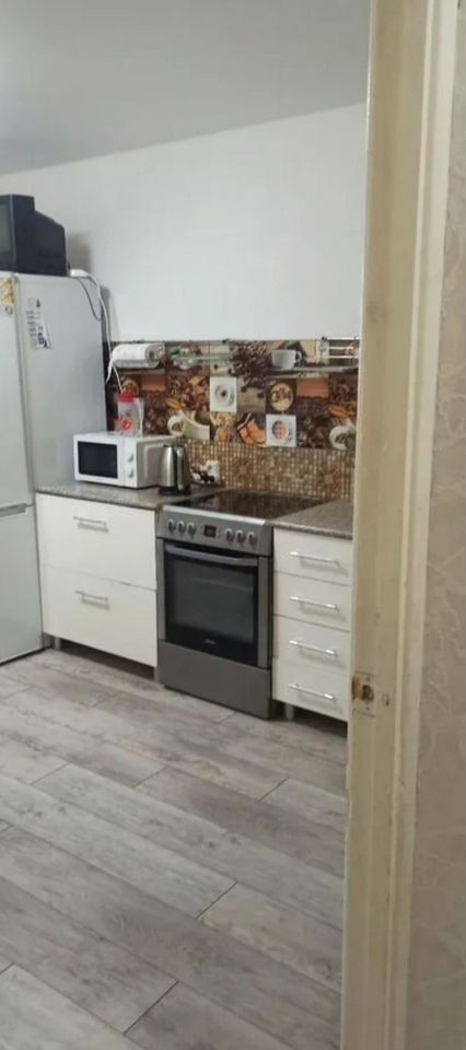 2-комн., 62 м², 13/16 этаж, ул. имени 40-летия Победы, 99 — фото 3