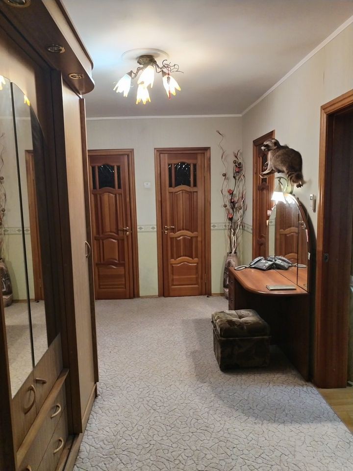 2-комн., 55.3 м², 1/9 этаж, мкр-н Завод Измерительных Приборов, Зиповская ул., 22 — фото 3