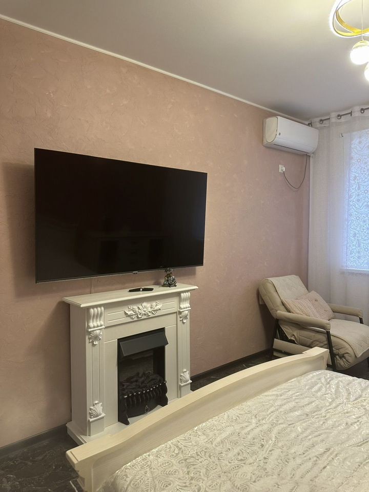 1-комн., 37.8 м², 3/16 этаж, ул. им. Героя Сарабеева В.И., 5к2
