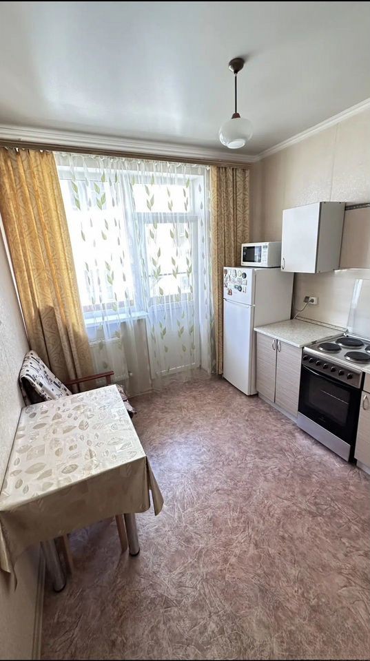 1-комн., 35 м², 2/6 этаж, муниципальное образование  пос. Российский, Тверская ул., 15 — фото 3