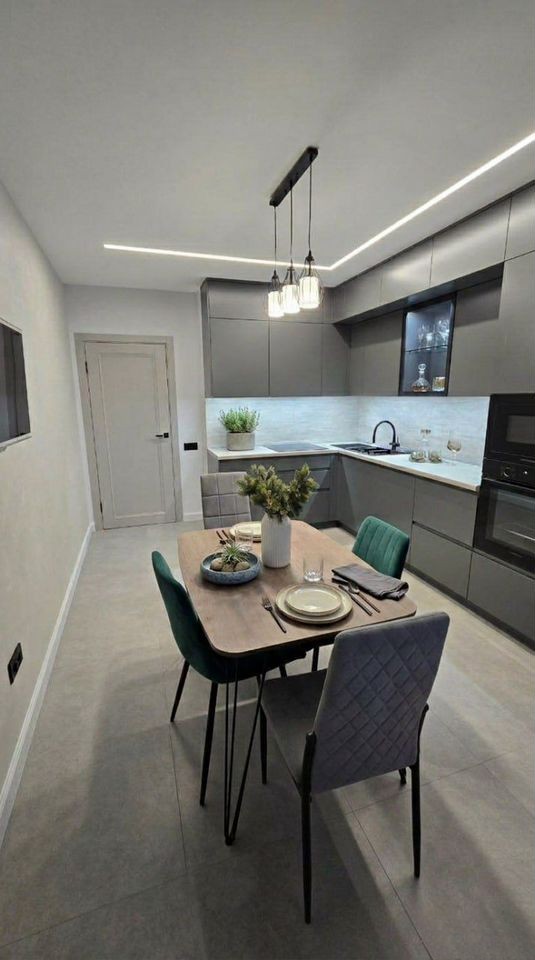 2-комн., 70.8 м², 8/25 этаж, ул. имени В.Н. Мачуги, 166А — фото 2