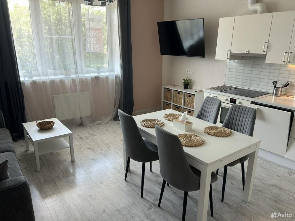 2-комн., 64 м², 2/5 этаж, ул. имени Дзержинского, 93/1 — фото 2