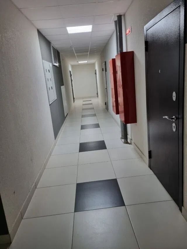 1-комн., 44.9 м², 22/24 этаж, Центральный внутригородской округ, мкр-н Центральный, Железнодорожная ул., 24 — фото 3