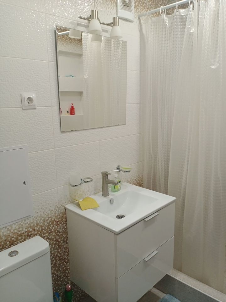 3-комн., 65 м², 3/5 этаж, Новороссийск, ул. Карла Маркса, 27 — фото 3