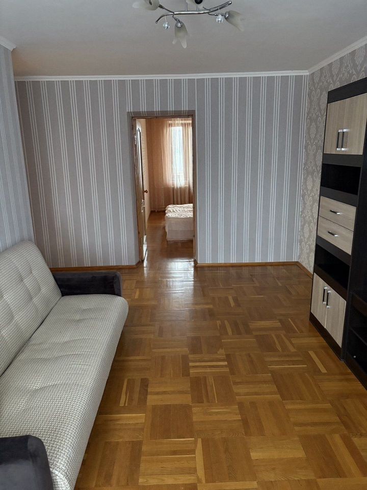 3-комн., 60 м², 6/9 этаж, ул. имени Тургенева, 145 — фото 2