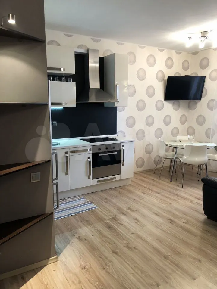 1-комн., 50.8 м², 11/18 этаж, Сормовская ул., 204А — фото 5