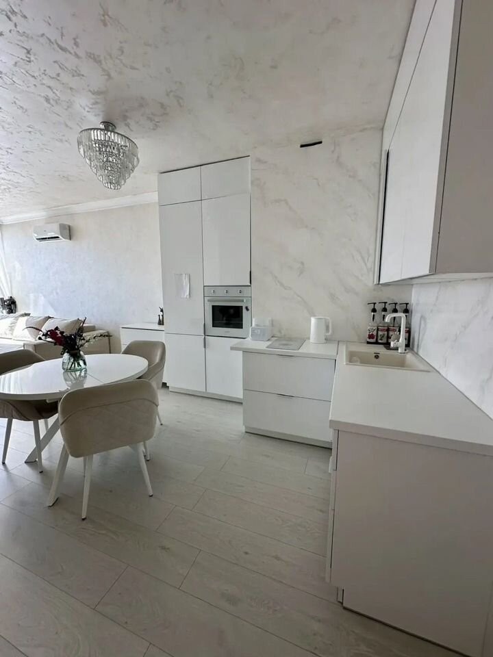 2-комн., 35 м², 13/24 этаж, мкр-н имени Петра Метальникова, ул. Петра Метальникова, 40 — фото 2