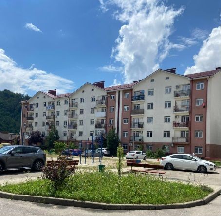 2-комн., 65.2 м², 2/5 этаж, г.о. Сочи, с. Эстосадок, Эстонская ул., 37р-н Адлерский