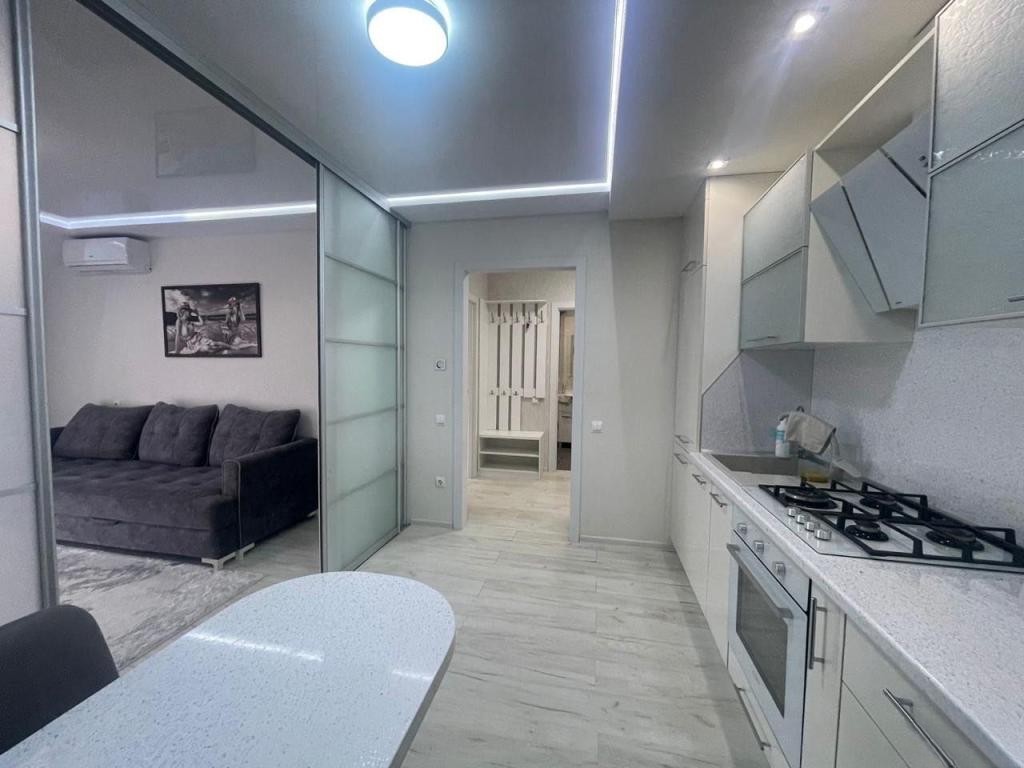 2-комн., 50.4 м², 4/5 этаж, федеральная территория Сириус, Сириус, Перелётная ул., 13 — фото 2