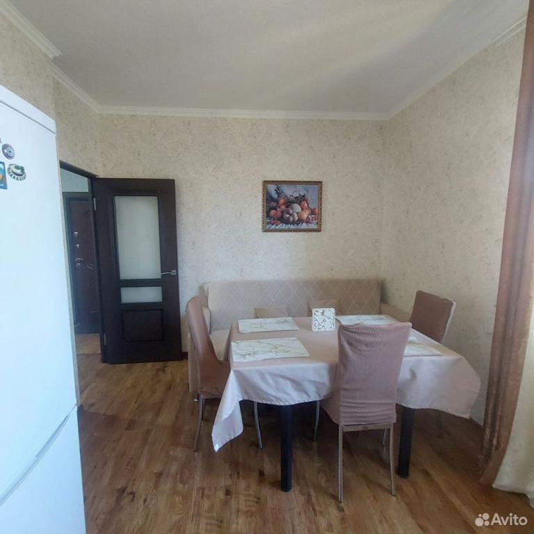 2-комн., 51.9 м², 11/18 этаж, Восточно-Кругликовская ул., 30/2 — фото 2