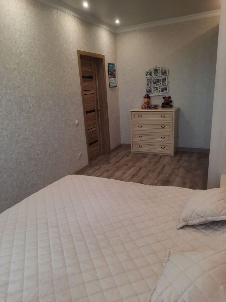 2-комн., 58 м², 9/24 этаж, Карасунский внутригородской округ, мкр-н Камвольно-суконный Комбинат, ул. Дежнёва, 29/3 — фото 3