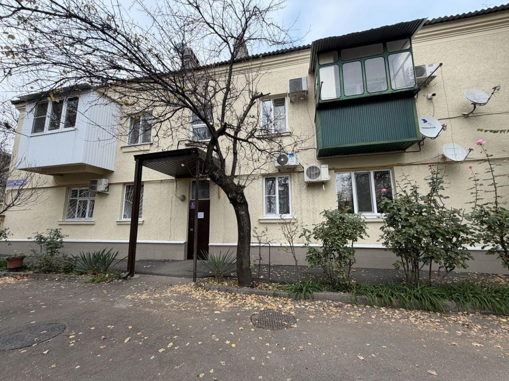 3-комн., 56.5 м², 1/2 этаж, ул. Гагарина, 204 — фото 2