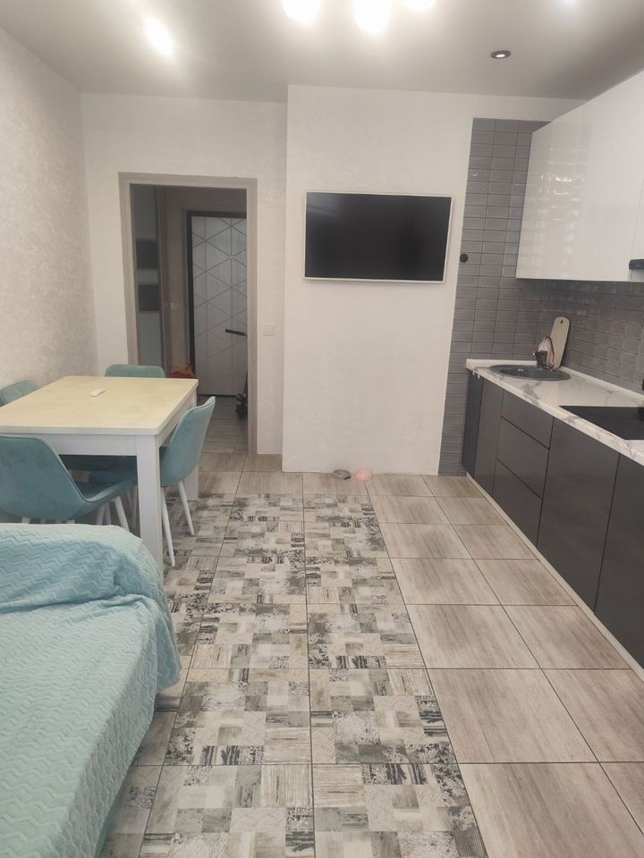 3-комн., 85 м², 9/23 этаж, мкр-н Почтовый, пр-т имени писателя Знаменского, 20 — фото 3
