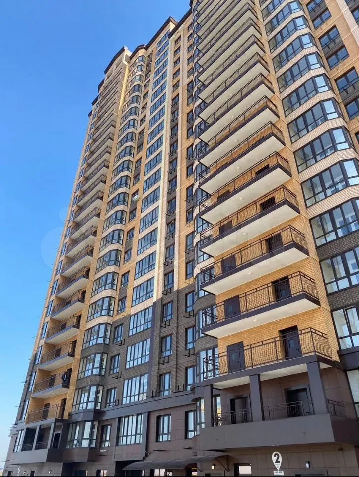 2-комн., 67 м², 4/18 этаж, ул. Григория Булгакова, 12к1р-н Прикубанский — фото 2