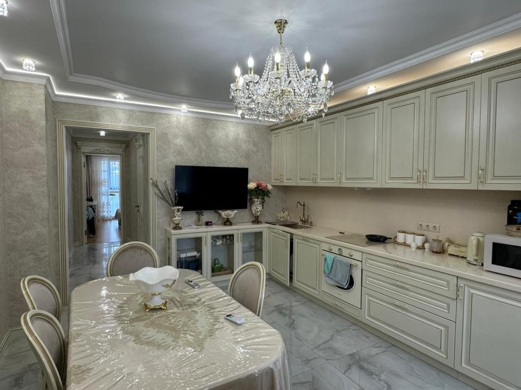2-комн., 67.5 м², 2/16 этаж, ул. имени Дзержинского, 95 р-н Западный — фото 3
