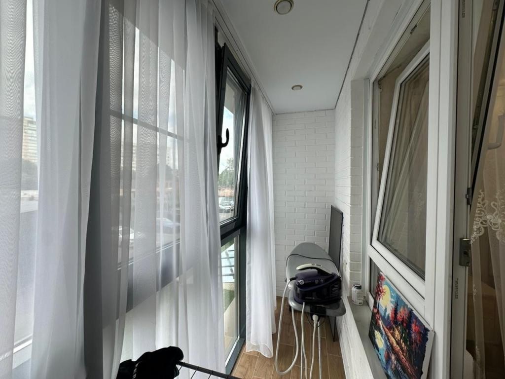 2-комн., 67.5 м², 2/16 этаж, ул. имени Дзержинского, 95 р-н Западный — фото 4