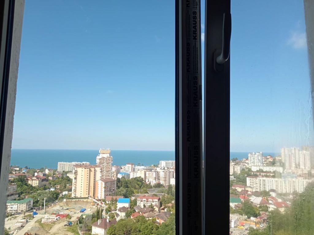 2-комн., 43 м², 8/8 этаж, Сочи, Виноградная ул., 224/11 — фото 2