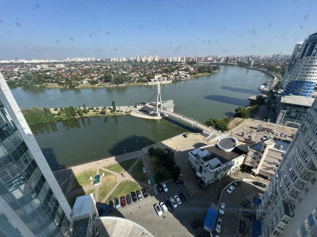 2-комн., 97.8 м², 19/22 этаж, мкр-н Центральный, ул. Кубанская Набережная, 37/11 — фото 3