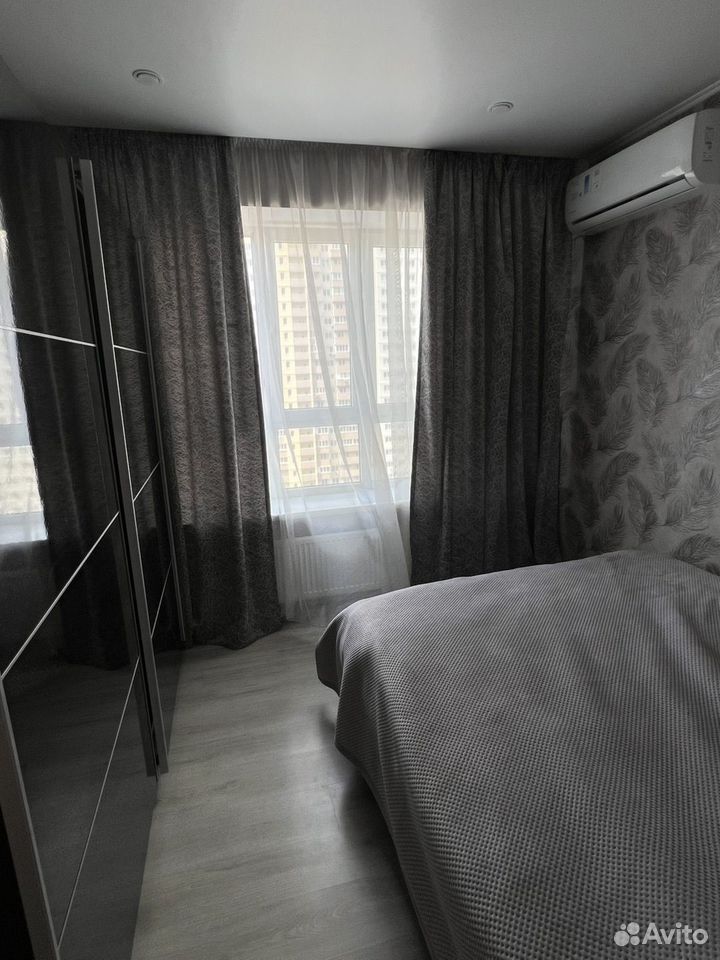 3-комн., 45 м², 15/24 этаж, Карасунский внутригородской округ, мкр-н Камвольно-суконный Комбинат, ул. Дежнёва, 29/3 — фото 3