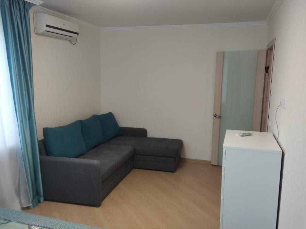 1-комн., 43 м², 11/16 этаж, г Краснодар, ул им. Карякина, д 15