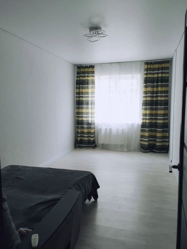 1-комн., 35 м², 1/3 этаж, ЖК «Солнечная долина»