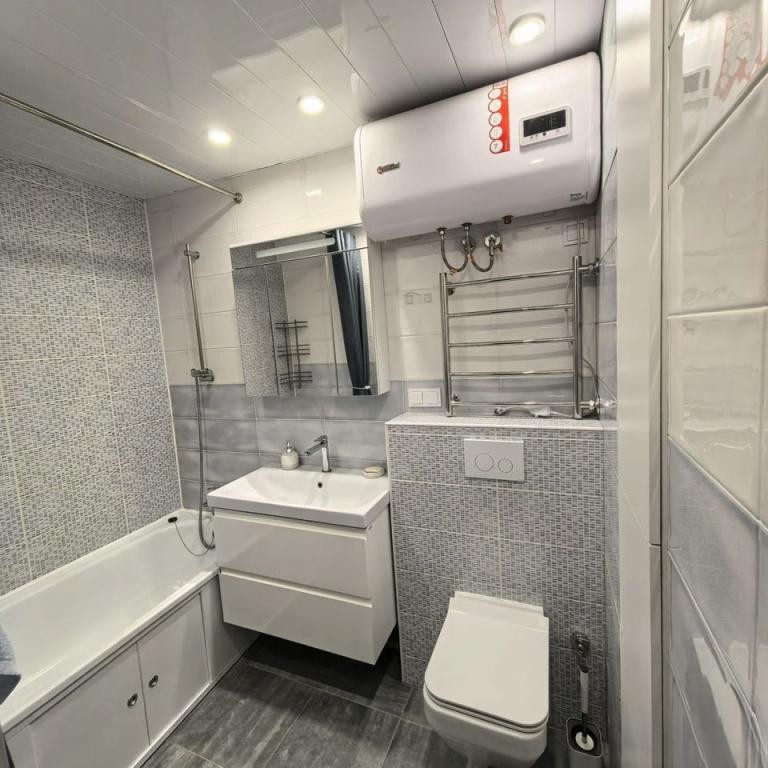 1-комн., 45 м², 11/16 этаж, ул. Генерала Трошева, 37 — фото 3