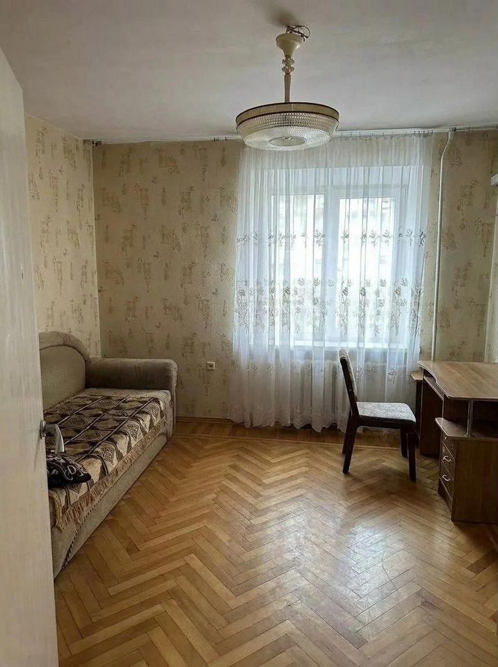 4+ комнаты, 75.4 м², 3/5 этаж, Прикубанский внутригородской округ, мкр-н Славянский, Азовская ул., 5 — фото 2