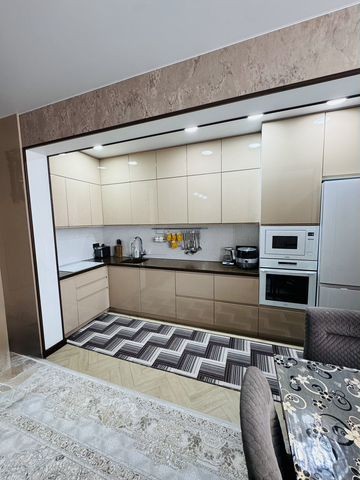4+ комнаты, 81 м², 6/25 этаж, Сочи, Пластунская ул., 123Ак2р-н Центральный — фото 4