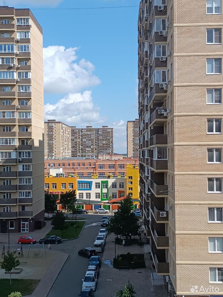 2-комн., 57.6 м², 6/9 этаж, ул. Лётчика Позднякова, 2к10