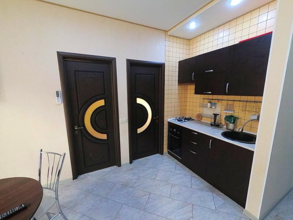 3-комн., 40.1 м², 1/5 этаж, Сочи, пер. Кувшинок, 8 — фото 2