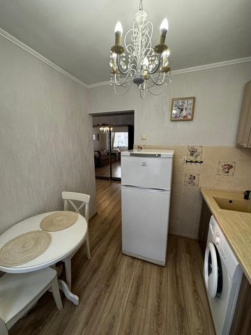 1-комн., 32.7 м², 4/5 этаж, Сочи, мкр-н Бытха, ул. Возрождения, 19р-н Хостинский — фото 3