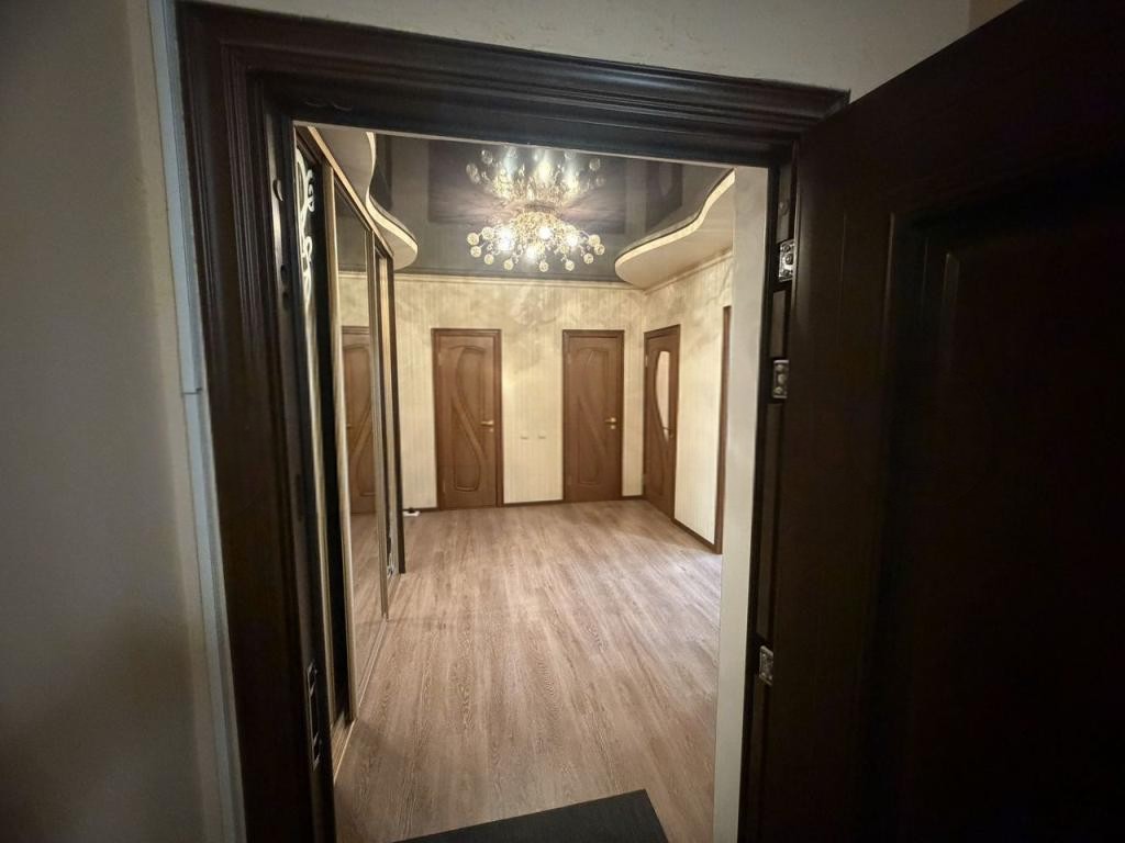3-комн., 82.7 м², 2/17 этаж, Восточно-Кругликовская ул., 28 — фото 3