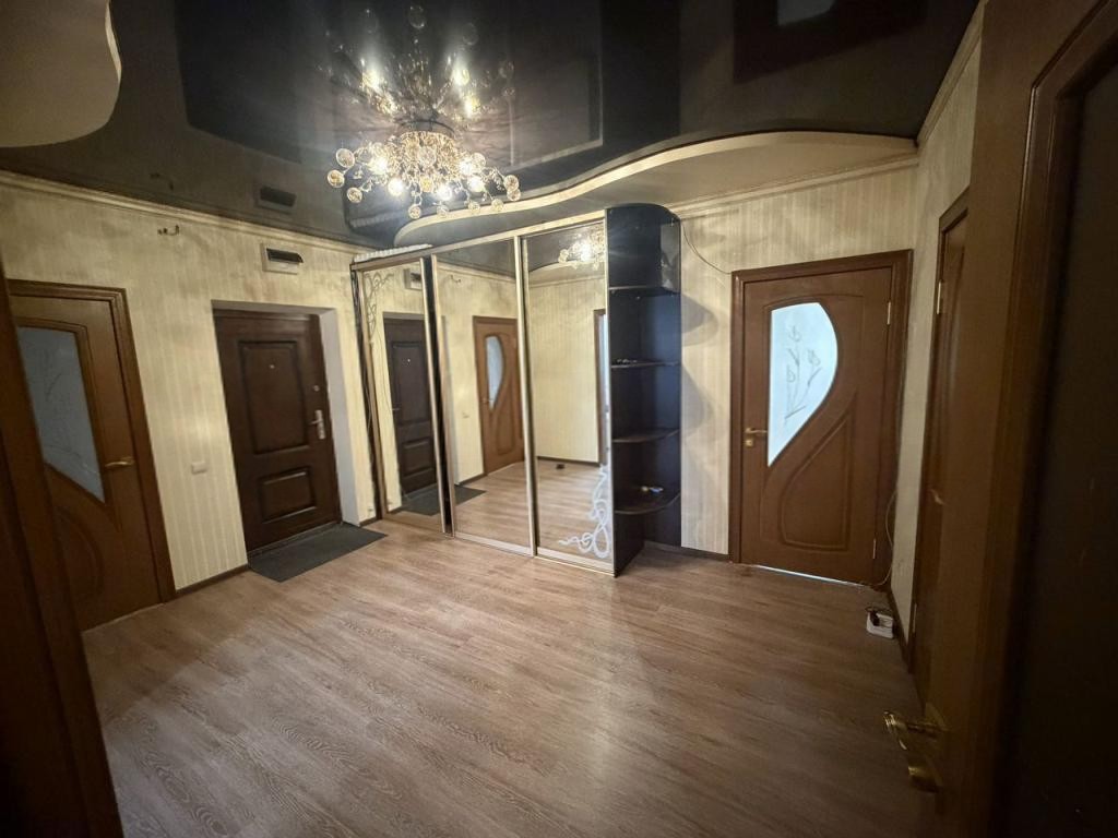 3-комн., 82.7 м², 2/17 этаж, Восточно-Кругликовская ул., 28 — фото 5