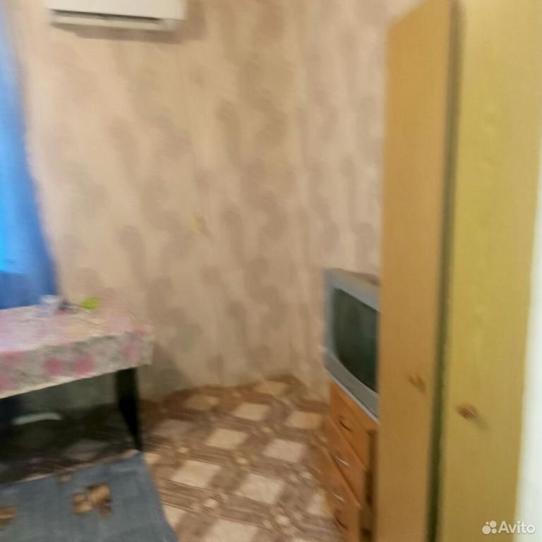 1-комн., 33 м², 1/3 этаж, мкр-н Дубинка, ул. Полины Осипенко, 3 р-н Центральный — фото 2