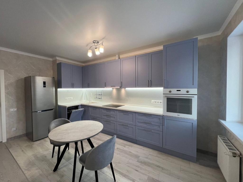 2-комн., 65.4 м², 3/9 этаж, ул. Академика Фёдорова, 13