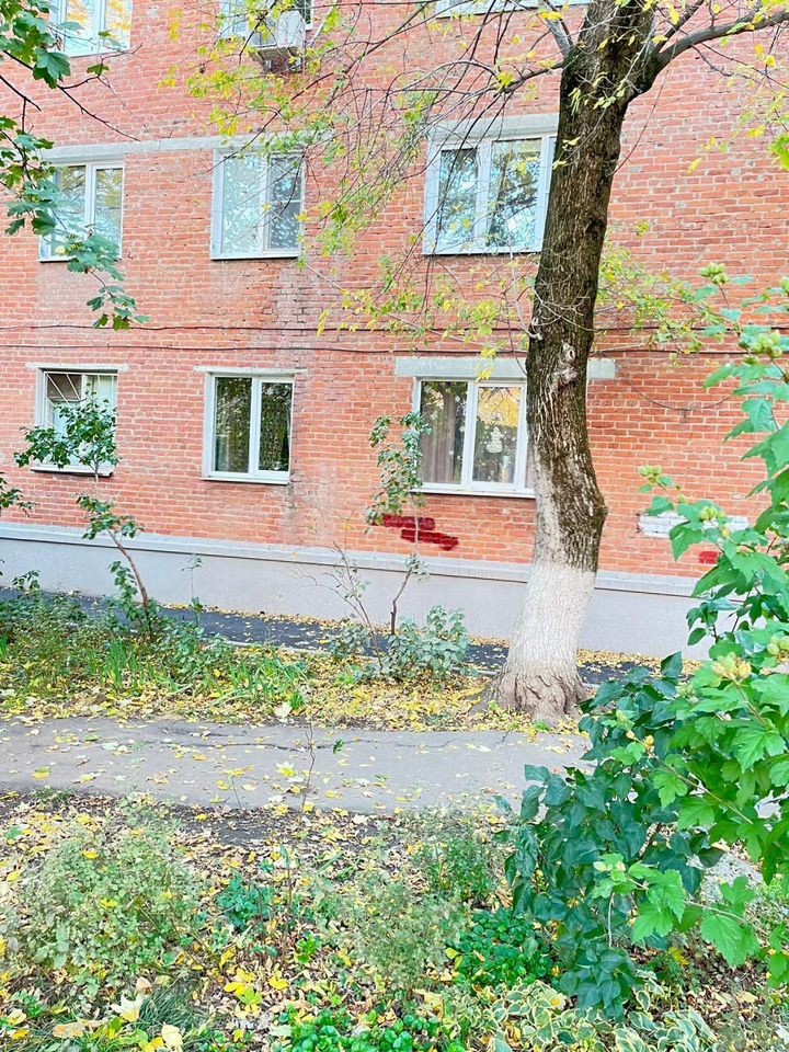 3-комн., 49.5 м², 1/5 этаж, ул. 2-я Линия Нефтяников, 6 — фото 3