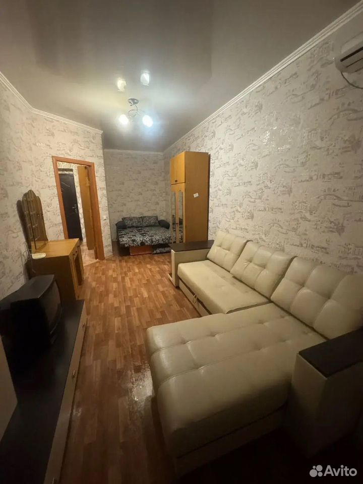 1-комн., 39.2 м², 1/6 этаж, Музыкальный мкр-н, ул. имени И.И. Дунаевского, 9