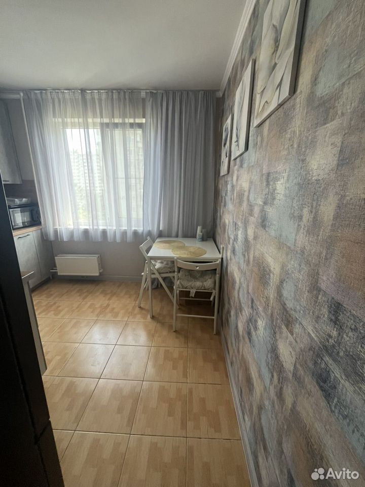 1-комн., 32 м², 7/10 этаж, ул. Гидростроителей, 28