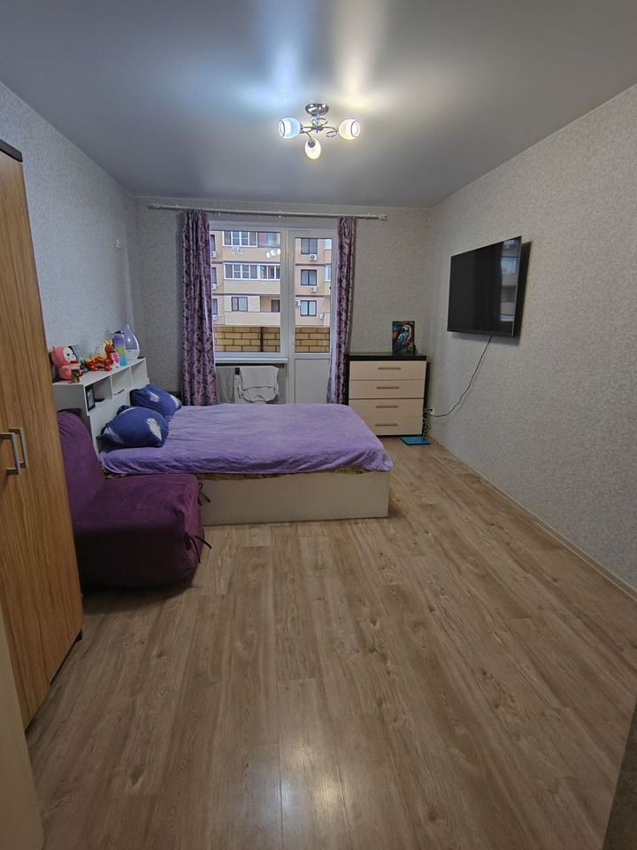 1-комн., 40.4 м², 9/18 этаж, Карасунский внутригородской округ, мкр-н Гидростроителей, ул. Трудовой Славы, 43к1