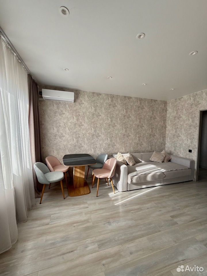2-комн., 52.7 м², 9/15 этаж, Новороссийск, ул. Видова, 212