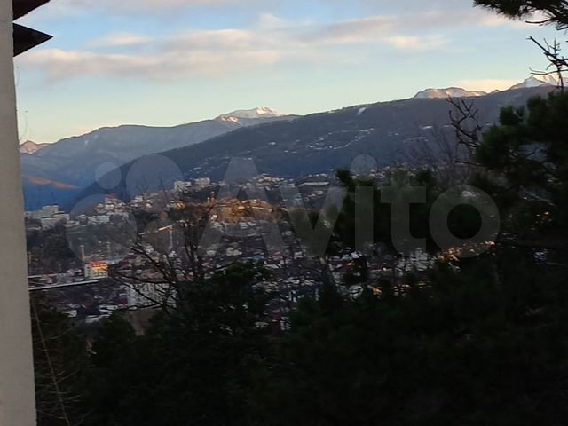 3-комн., 75.5 м², 5/5 этаж, Сочи, мкр-н Светлана, ул. Дмитриевой, 34р-н Хостинский