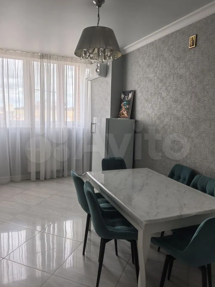 3-комн., 76.6 м², 19/22 этаж, ул. им. Героя Яцкова И.В., 15к1 — фото 2
