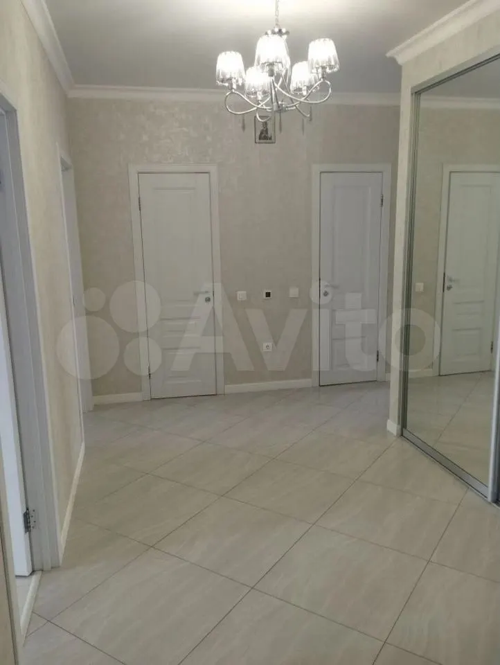 3-комн., 76.6 м², 19/22 этаж, ул. им. Героя Яцкова И.В., 15к1 — фото 3